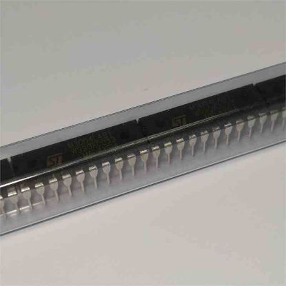 M3004LAB1 DIP ENTEGRELER resmi