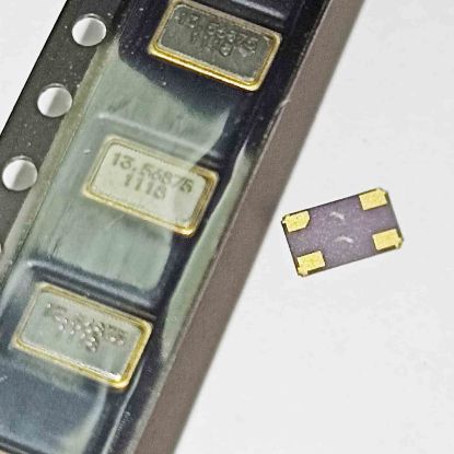 13.56875MHz 13,56875MHz SMD TOKYODENPA KRİSTALLER resmi
