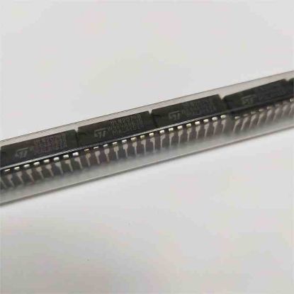 ULN2074B DIP ST ENTEGRELER resmi