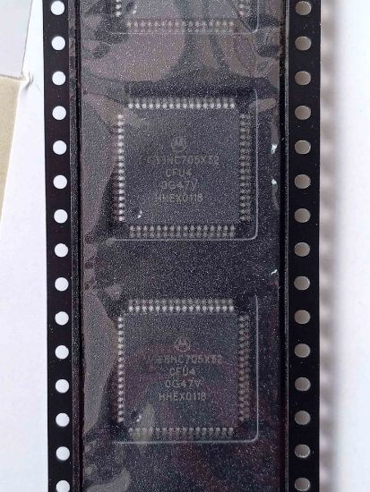 HC705X32CFU4-731839 MOTOROLA resmi