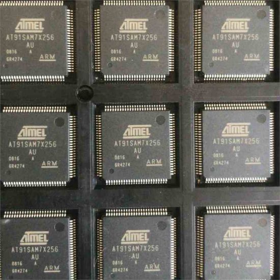 AT91SAM7X256AU ATMEL ENTEGRELER resmi