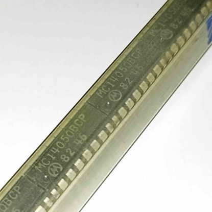 MC14050BCP DİP MOTOROLA ENTEGRELER resmi