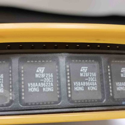 M28F256 SMD STMicroelectronics SMD ENTEGRELER resmi