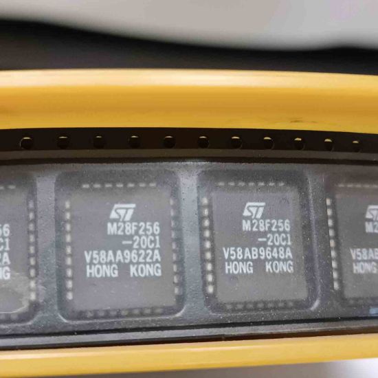 M28F256 SMD STMicroelectronics SMD ENTEGRELER resmi