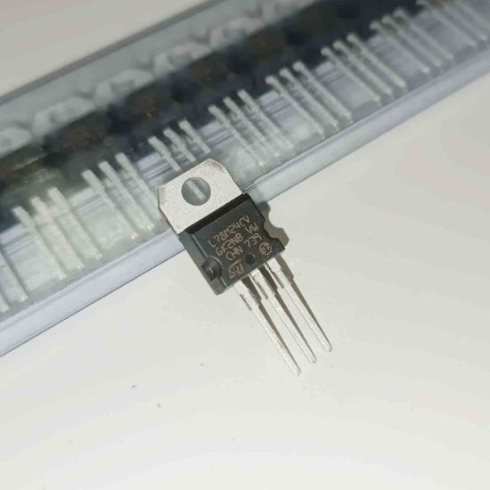 L78M24CV TO220 ST ENTEGRELER resmi