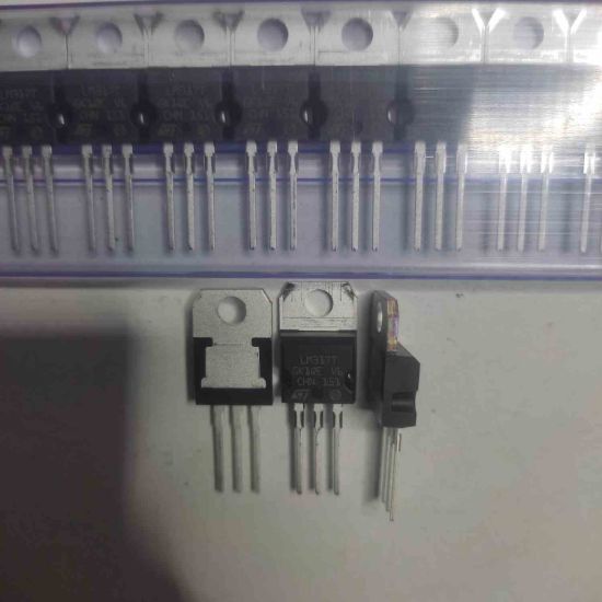 LM317T TO220 ST ENTEGRELER resmi