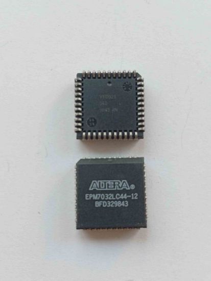 EPM7032LC44-12 ALTERA ENTEGRELER resmi