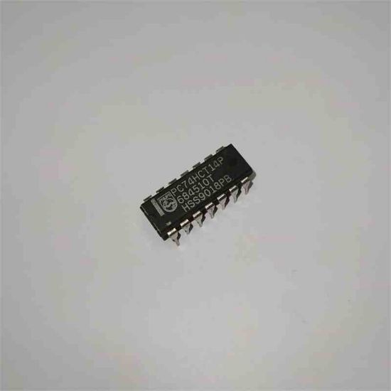 PC74HCT14P DİP PHILIPS 74 SERİSİ ENTEGRELER resmi