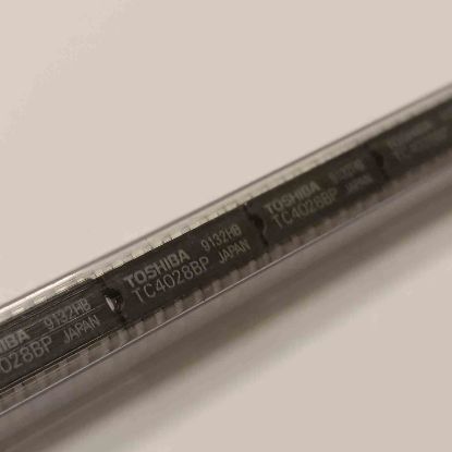 TC4028BP TOSHIBA ENTEGRELER resmi