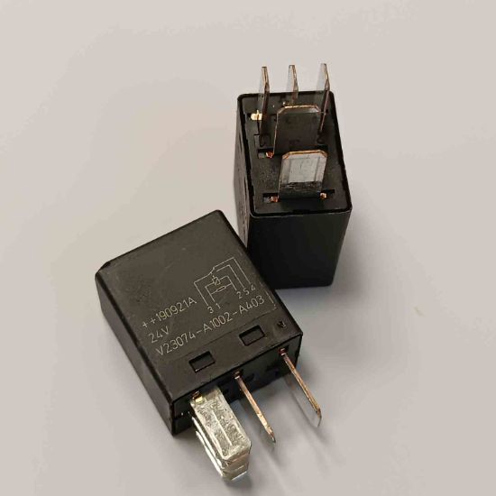 V23074-A1002-A403 24V 15A 1C 5PIN SCHRACK Oto RÖLE resmi