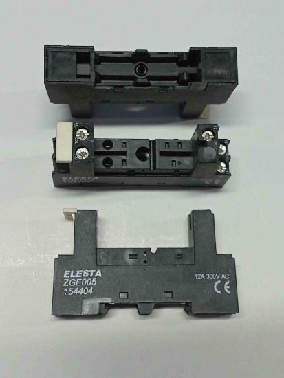 ZGE005 300V 12A ELESTA SOKET RÖLE resmi