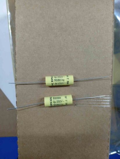 B32669C3205J 2MF 250V AXSIYEL POLYESTER KONDANSATÖR resmi