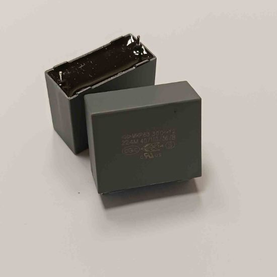 MKP63 300-Y2 220NF 300V 22.5mm POLYESTER KONDANSATÖR resmi
