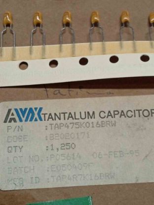 TAP475K016BRW 4.7MF 16V DAMLA AVX TANTAL KONDANSATÖR resmi