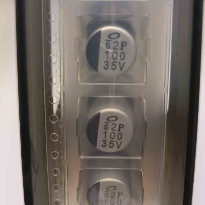 UUX1V101MNQAM0GS 100MF 35V 10x10 NICHICON SMD KONDANSATÖR resmi
