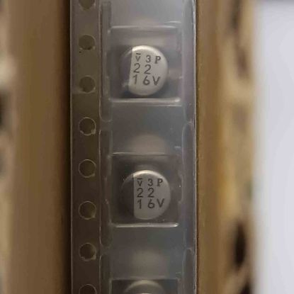 UUT1C220MCQ1GS 22MF 16V 4.5x5.5 NICHICON SMD KONDANSATÖR resmi