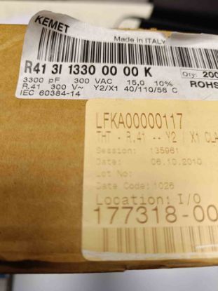 R413I13300000K 3300PF 300V 15mm KEMET POLYESTER KONDANSATÖR resmi