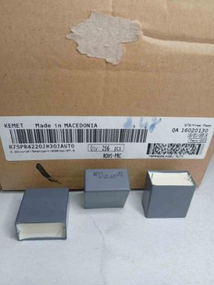 R75PR4220JH30JAUTO 4.2NF 630V KEMET POLYESTER KONDANSATÖR resmi