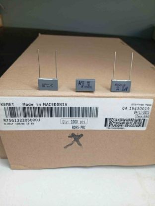 R75GI32205000J 220NF 160V 15 0.05 KEMET POLYESTER KONDANSATÖR resmi