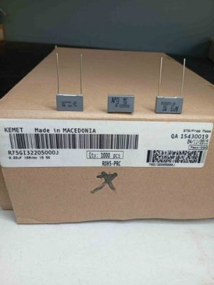 R75GI32205000J 220NF 160V 15 0.05 KEMET POLYESTER KONDANSATÖR resmi