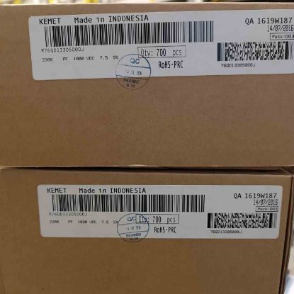 R76QD13305000J 3.3NF 1000V 7.5 0.05 KEMET POLYESTER KONDANSATÖR resmi