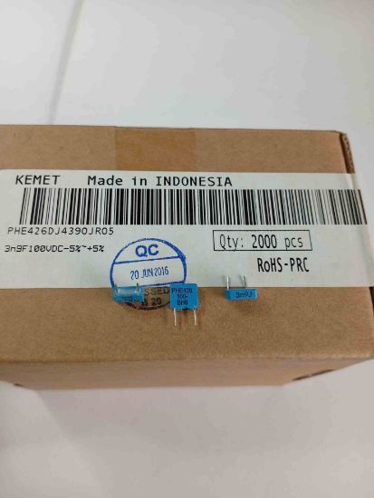 PHE426DJ4390JR05 3.9NF 100V 5 0.05 KEMET POLYESTER KONDANSATÖR resmi