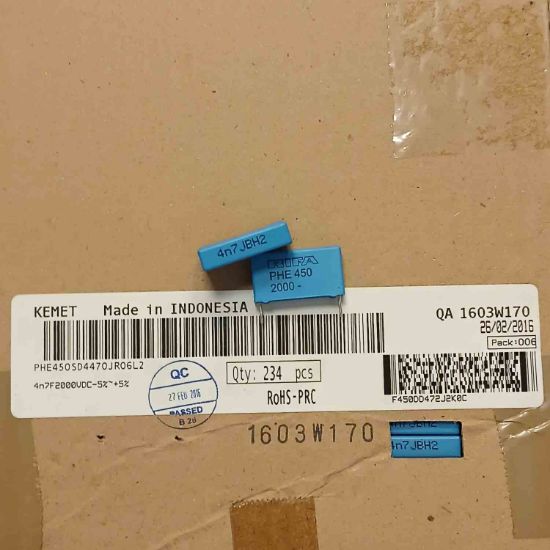 PHE450SD4470JR06L2 4.7NF 2000V 22.5 0.05 KEMET POLYESTER KONDANSATÖR resmi