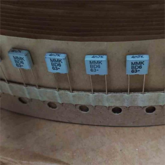 MMK5472K63J01L16.5TR18 4.7NF 63V 5mm 0.1 KEMET POLYESTER KONDANSATÖR resmi