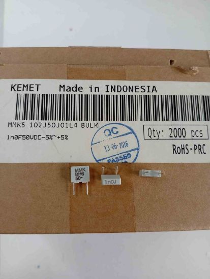 MMK5 102J50J01L4 BULK 15NF 50V 5 0.05 KEMET POLYESTER KONDANSATÖR resmi