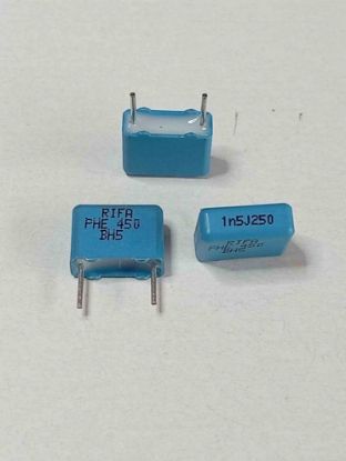 PHE450HK4150JR05 1.5NF 250V 7.5 0.05 KEMET POLYESTER KONDANSATÖR resmi