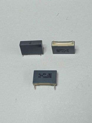 R76QI2180JH4EJ 18NF 1000V 15 0.05 KEMET POLYESTER KONDANSATÖR resmi