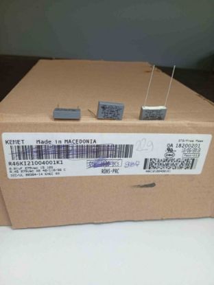 R46KI21004001K1 10NF 275VAC 15 0.1 KEMET POLYESTER KONDANSATÖR resmi