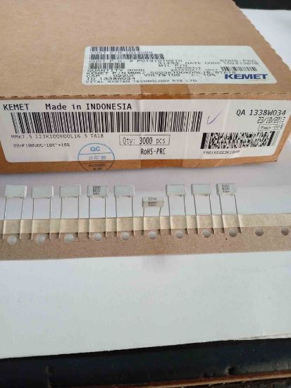 MMK7.5 223K100K00L16.5 22NF 100V 7.5 0.1 KEMET POLYESTER KONDANSATÖR resmi