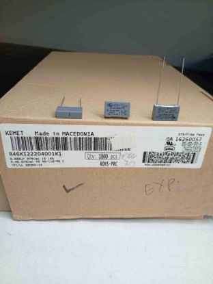 46KI22204001K1 22NF 275VAC 15 0.1 KEMET POLYESTER KONDANSATÖR resmi