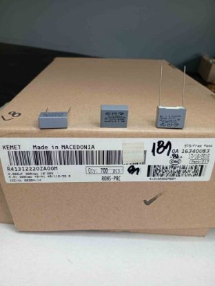 R413I2220ZA00M 22NF 300VAC 15 0.2 KEMET POLYESTER KONDANSATÖR resmi