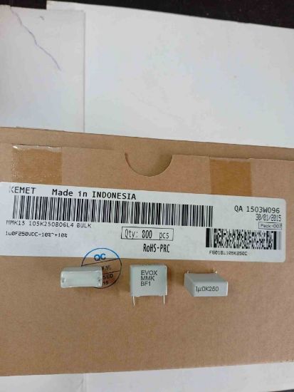MMK15 105K250B06L4 BULK 68NF 250V 15 0.1 KEMET POLYESTER KONDANSATÖR resmi