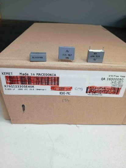 R76QI2330SE40K 33NF 1000V 15 0.1 KEMET POLYESTER KONDANSATÖR resmi