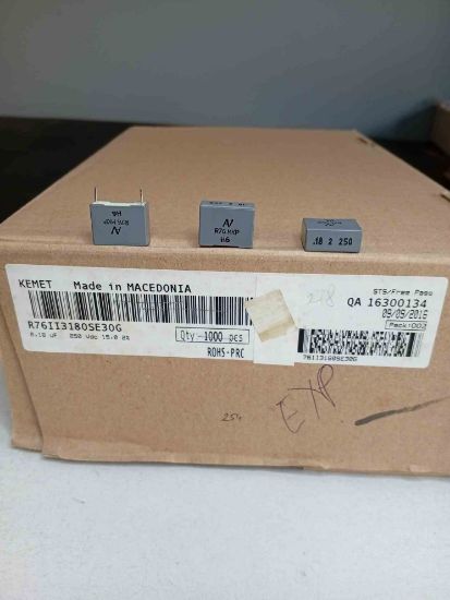 R76II3180SE30G 180NF 250V 15 0.02 KEMET POLYESTER KONDANSATÖR resmi