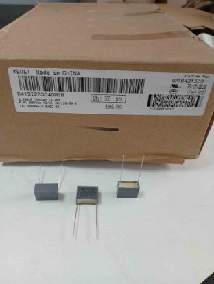 R413I233040M1M 33NF 300VAC 15 0.2 KEMET POLYESTER KONDANSATÖR resmi