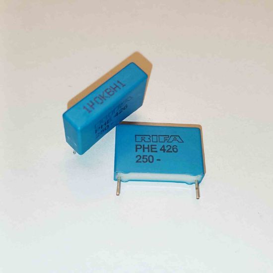 PHE426HD7100KR06L2 1MF 250V 22.5mm 0.1 KEMET POLYESTER KONDANSATÖR resmi