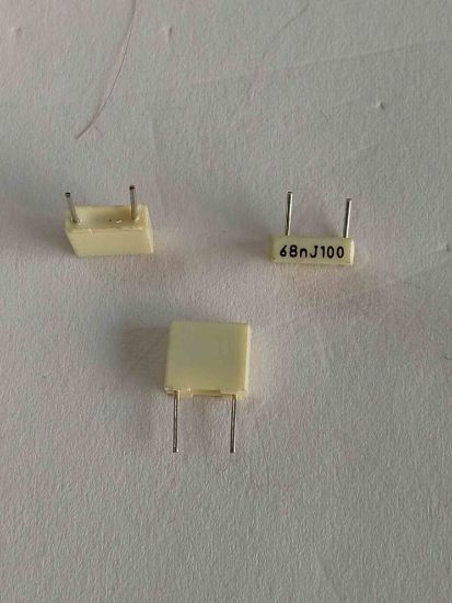 R82EC2680AA60J 68NF 100V 5mm 0.05 KEMET POLYESTER KONDANSATÖR resmi