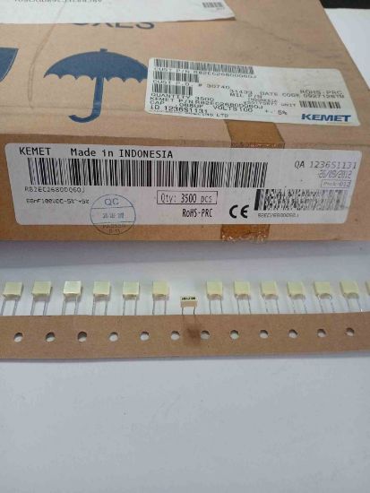 R82EC2680DQ60J 68NF 100V 5mm 0.05 KEMET POLYESTER KONDANSATÖR resmi