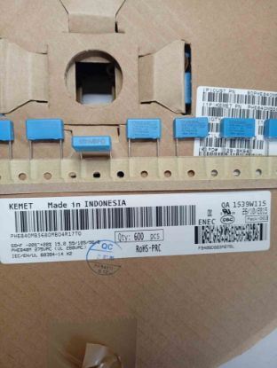 PHE840MB5680MB04R17T0 68NF 275VAC 15 0.2 KEMET POLYESTER KONDANSATÖR resmi