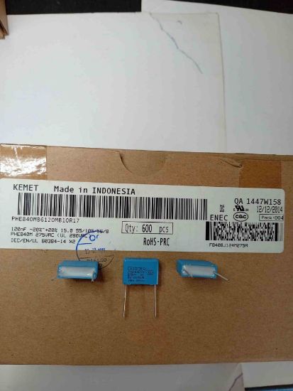 PHE840MB6120MB10R17 120NF 275VAC 15 0.2 KEMET POLYESTER KONDANSATÖR resmi