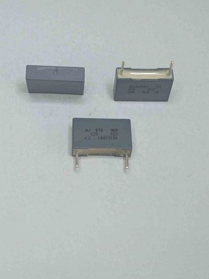 R76MI2330SE00J 33NF 400V 15 0.05 KEMET POLYESTER KONDANSATÖR resmi