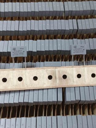 R474F1470DQA1K 4.7NF 440VAC 10 10%|R.47 KEMET POLYESTER KONDANSATÖR resmi