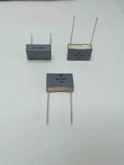 745I2100DQH0J 10NF 500VAC 15 0.05 KEMET POLYESTER KONDANSATÖR resmi