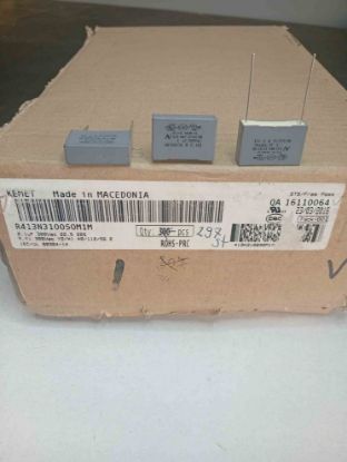 R413N310050M1M 100NF 300VAC 22.5 0.2 KEMET POLYESTER KONDANSATÖR resmi