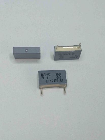 R75MI3100AA30K 100NF 400V 15 0.1 KEMET POLYESTER KONDANSATÖR resmi