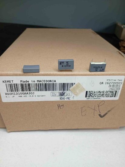R60MI3100AA30J 100NF 400V 15 0.05 KEMET POLYESTER KONDANSATÖR resmi